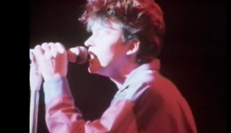 Paul Young - Love of the Common People - Official Music Video