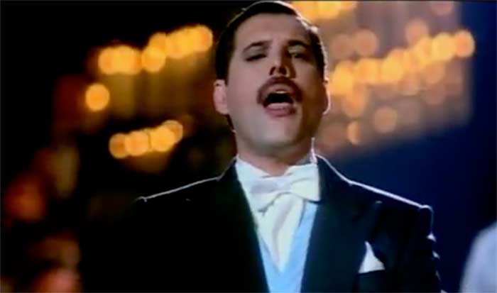 Queen - Who Wants To Live Forever - Official Music Video