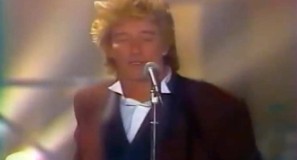 Rod Stewart - This Old Heart Of Mine - Official Music Video