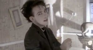 The Cure - The Lovecats - Official Music Video