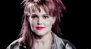 Belinda Carlisle - I Get Weak