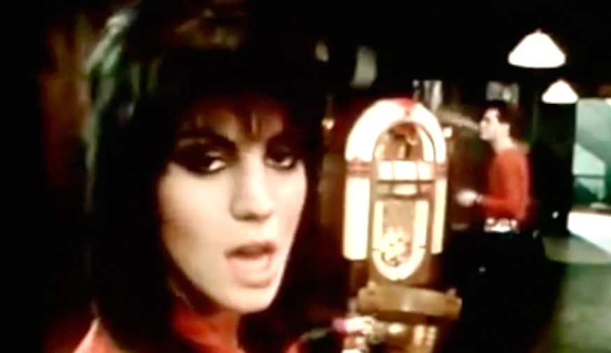 Joan Jett & The Blackhearts ‎– I Love Rock 'N Roll - Official Music Video