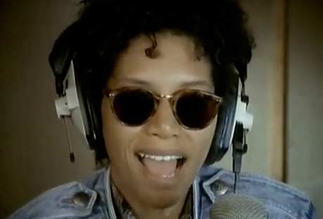 Womack & Womack - Teardrops - Official Music Video