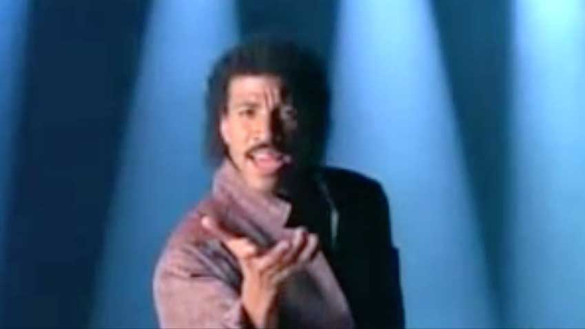 Lionel Richie - Say You, Say Me - Official Music Video