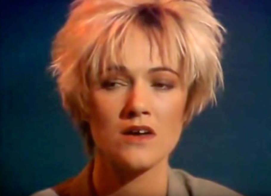 Roxette - It Must Have Been Love - Official Music Video