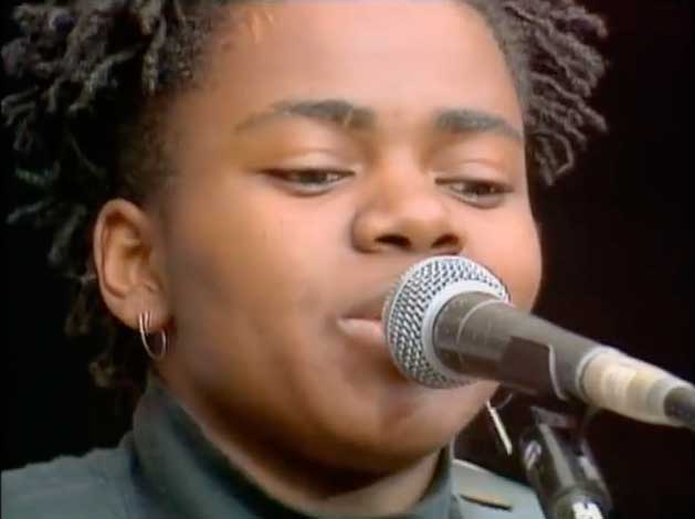 Tracy Chapman - Talkin' About A Revolution - Official Music Video