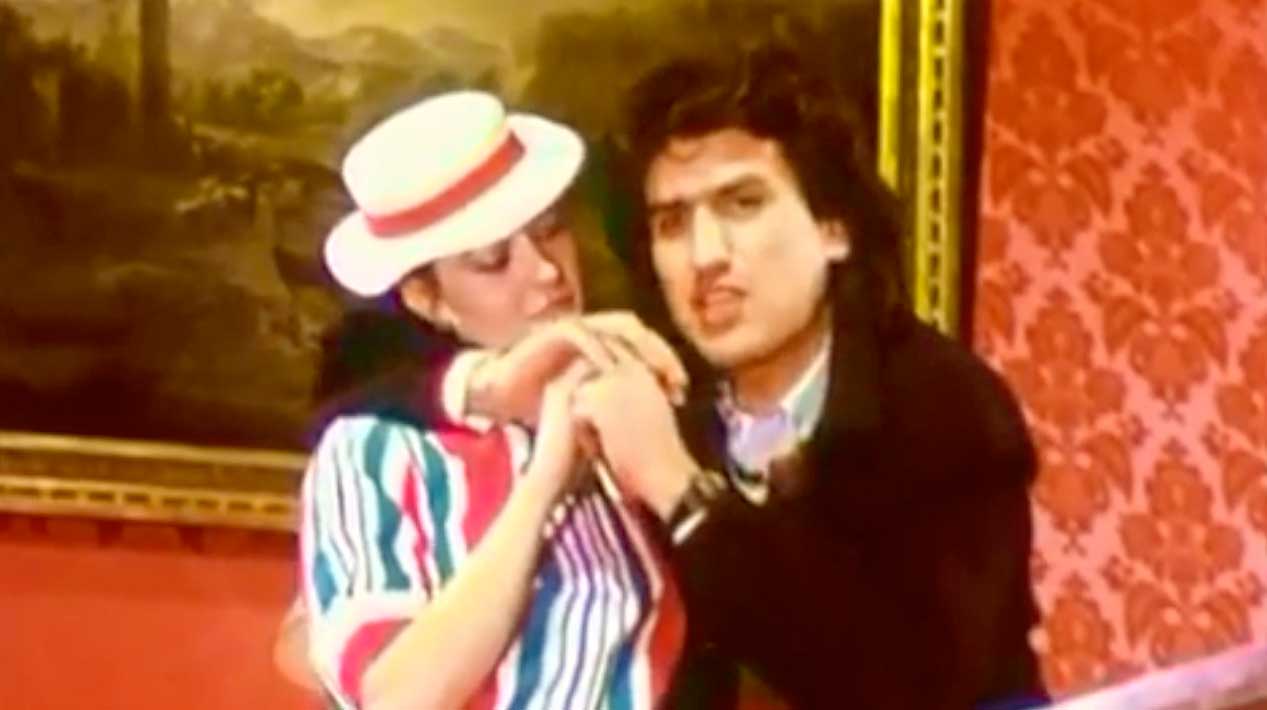 Toto Cutugno L'Italiano Official Music Video