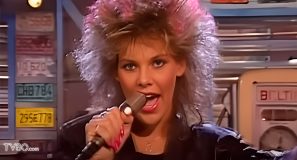 C.C.Catch ‎– I Can Lose My Heart Tonight - Music Video