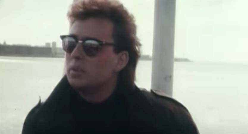 O.M.D. - Orchestral Manoeuvres In The Dark - (Forever) Live And Die - Official Music Video