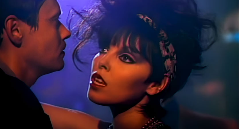 Pat Benatar - Love Is A Battlefield - Official Music Video