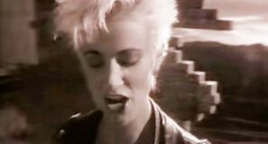 Roxette - Dressed For Success - Official Music Video