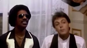 Stevie Wonder & Paul McCartney - Ebony and Ivory