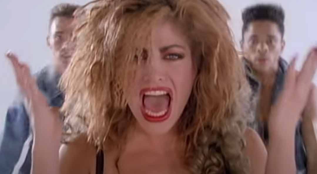 Taylor Dayne - Tell It To My Heart - Official Music Video