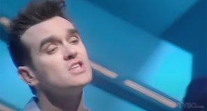 The Smiths - Sheila Take A Bow - Official Music Video