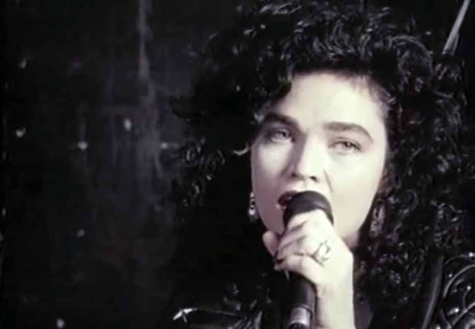 Alannah myles hot