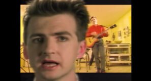 Crowded House - Don't Dream It's Over - Official Music Video