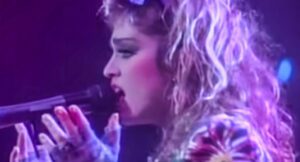 Madonna - Dress You Up