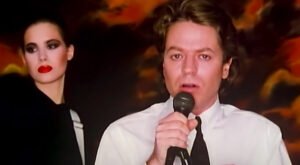 Robert Palmer - Addicted To Love