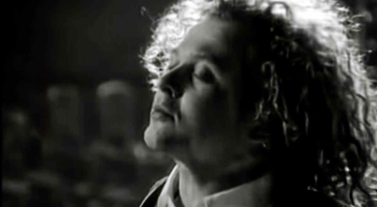 Simply Red - If You Don't Know Me By Now - Official Music Video