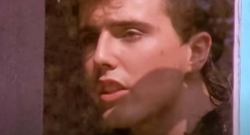 Tears For Fears - Mad World - Official Music Video