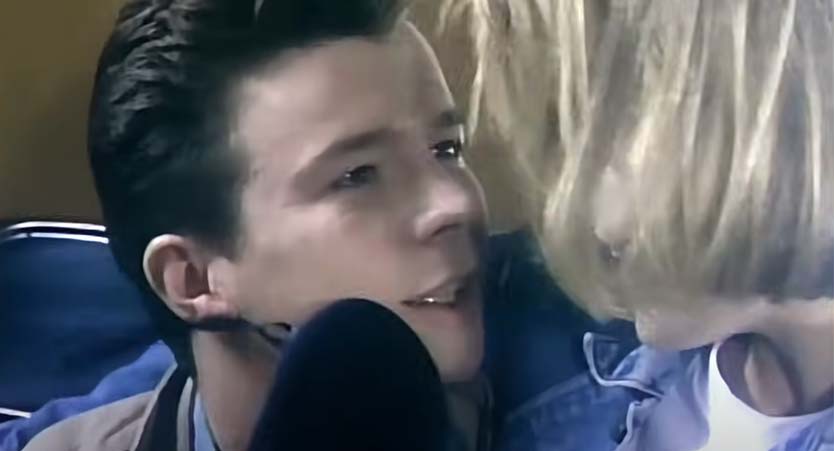 Rick Astley - Giving Up On Love - Official Music Video
