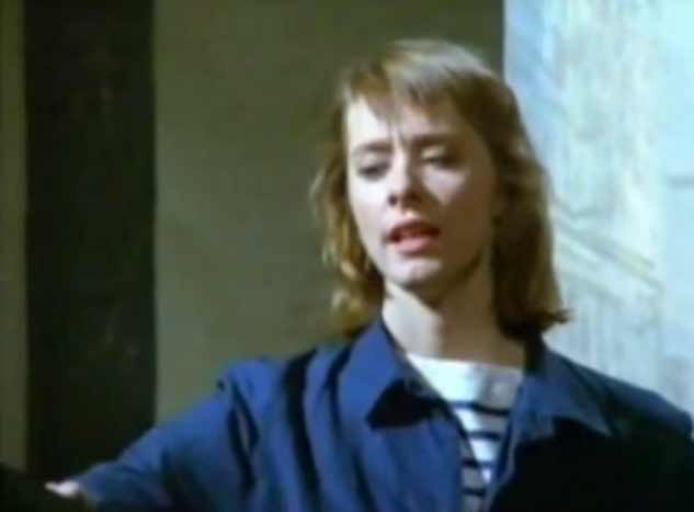 Suzanne Vega - Tom's Diner - Official Music Video
