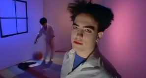 The Cure - Let's Go To Bed - Official Music Video