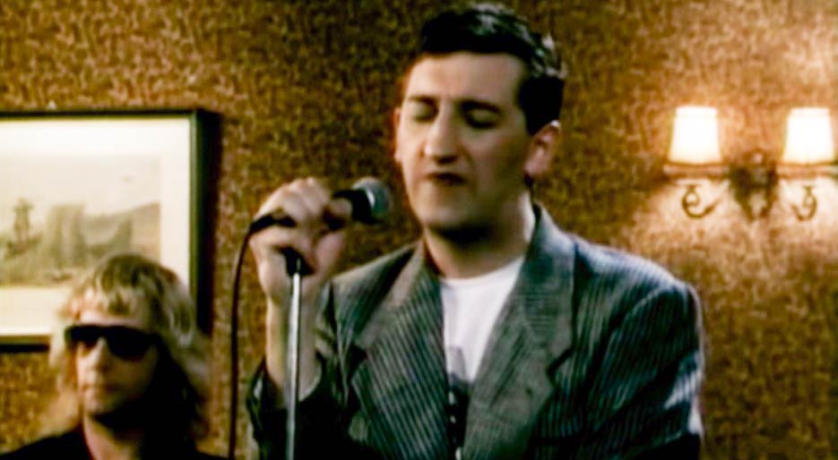 Jimmy Nail - Love Don't Live Here Anymore - Official Music Video