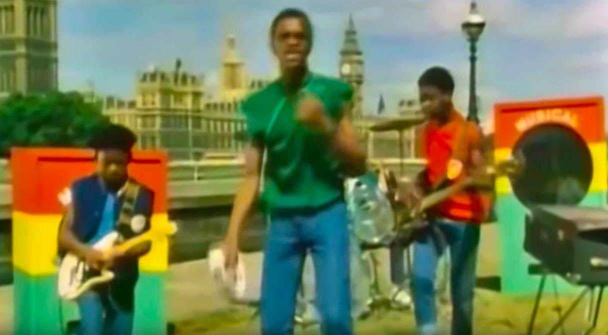 Musical Youth - Pass The Dutchie - Official Music Video