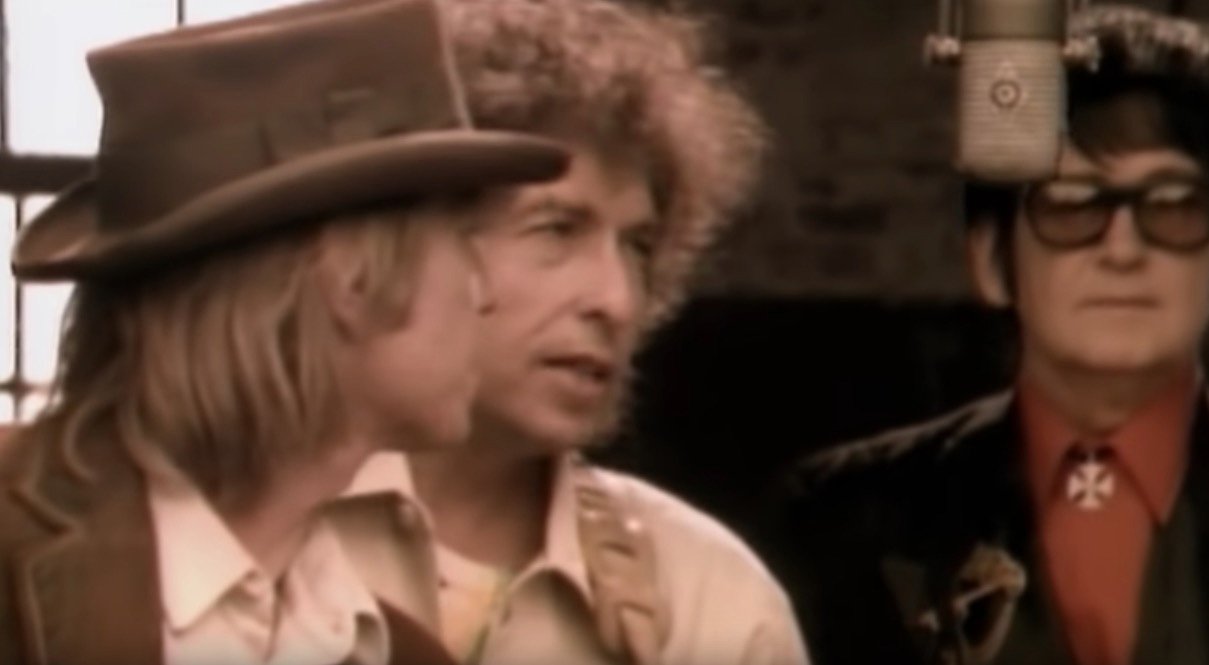 The Traveling Wilburys - Handle With Care - Official Music Video