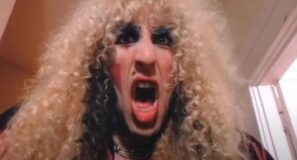 Twisted Sister - We're Not Gonna Take It - Official Music Video