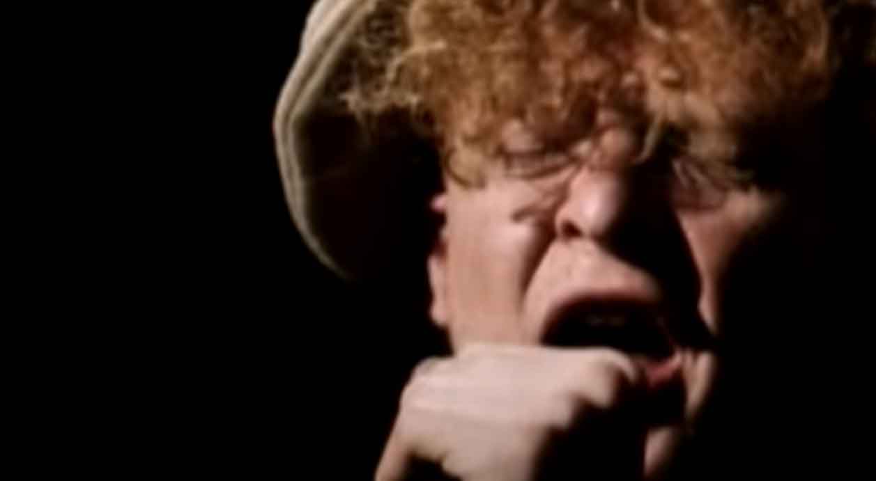 Simply Red Money's Too Tight (to Mention Music Video