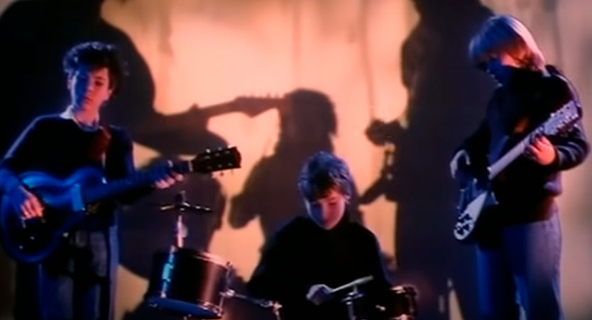 The Cure - Boys Don't Cry - Official Music Video